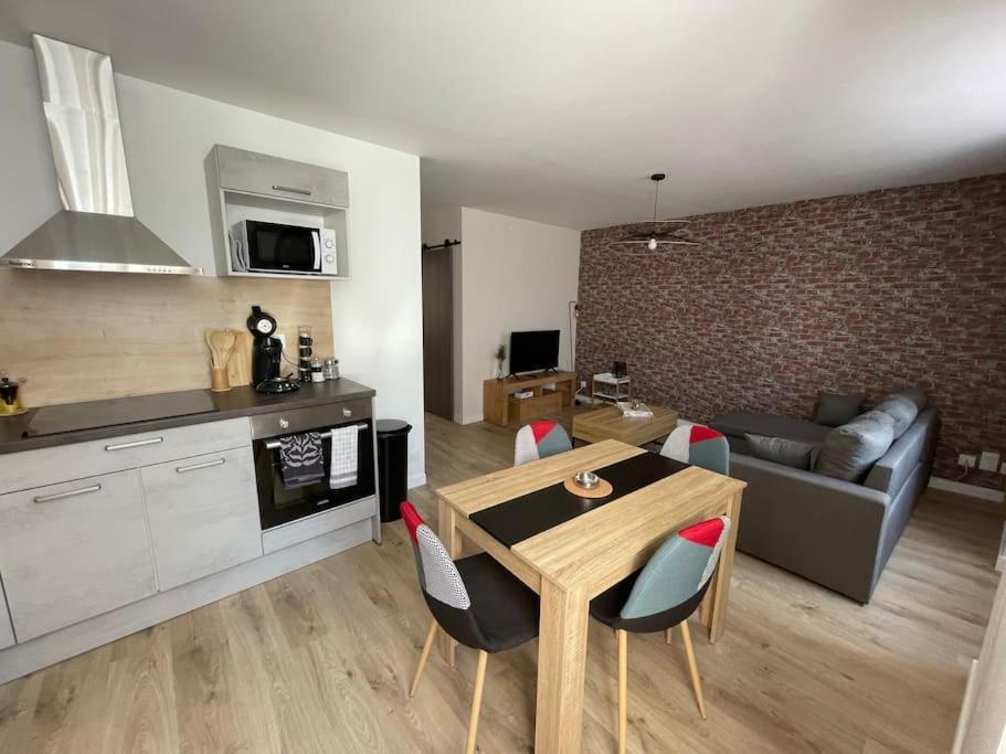 T2Entierement Renove Style Industriel Apartamento Rodez Exterior foto